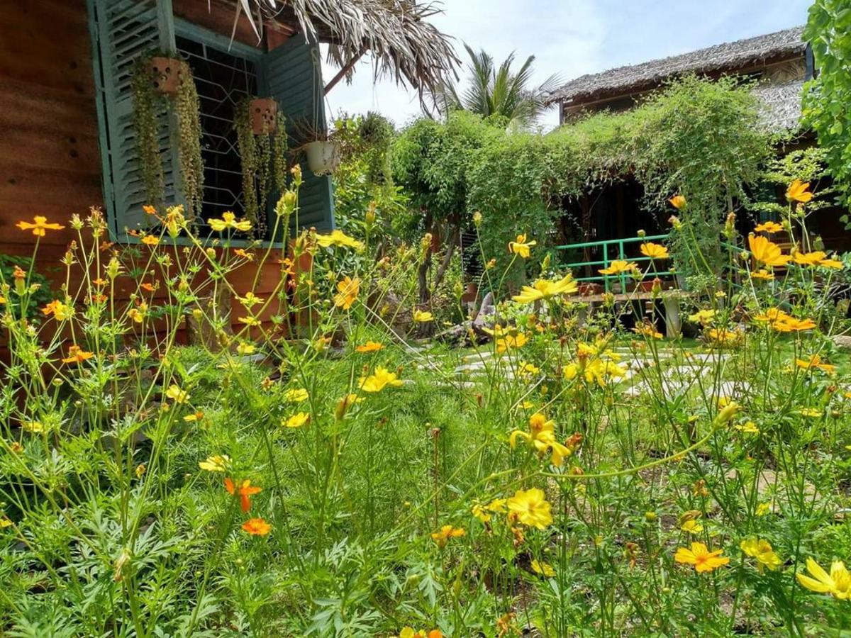 Bach Cuc Homestay Long Hải Ngoại thất bức ảnh